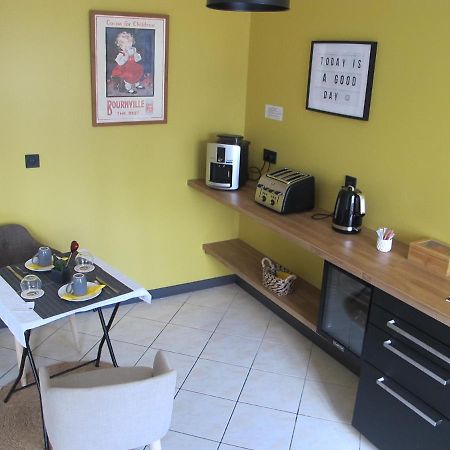 Le104Bis Bed & Breakfast Poitiers Eksteriør bilde
